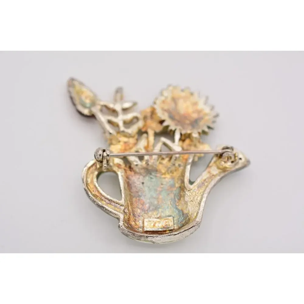 KC Vintage Flower Watering Can Pin Brooch Spring Garden Enamel Signed 90s Bin5A